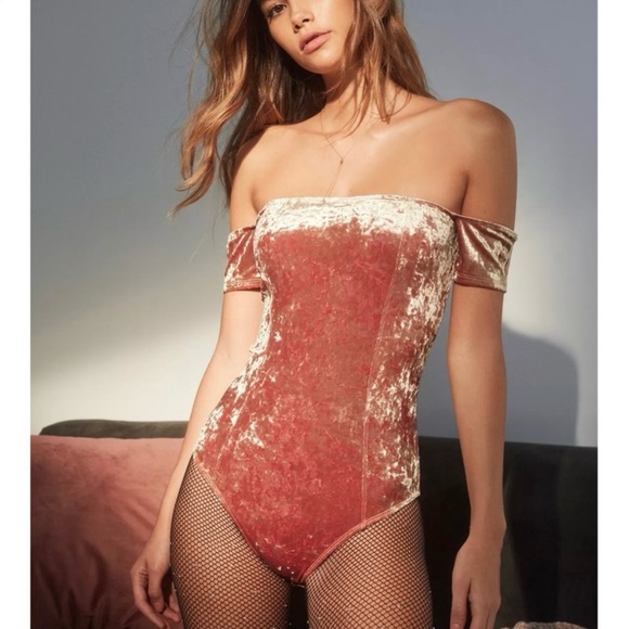 Urban Outfitters Tops - Urban Outfitters Bodysuit Sz M (6/8)